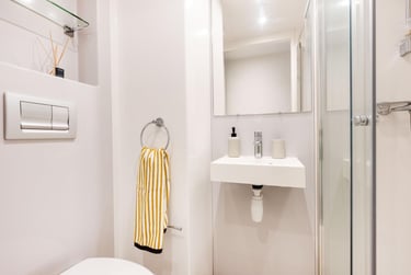 1 bed flat, Howard Gardens, Adamstown, Cardiff, CF240FA - Image 6